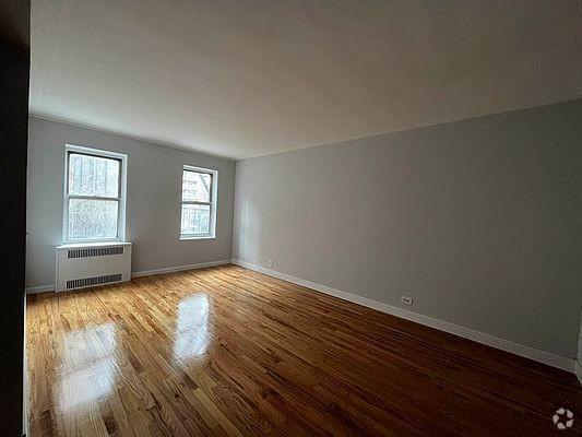 Building Photo - 1 bedroom in BRONX NY 10463 Unit 2A Rental