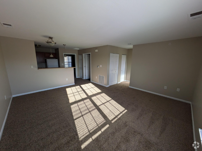 Building Photo - 9035 Wexford Ct Unit 9055-N Rental