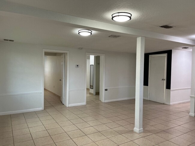 Photo - 3735 Highway 60 E Front Apt.