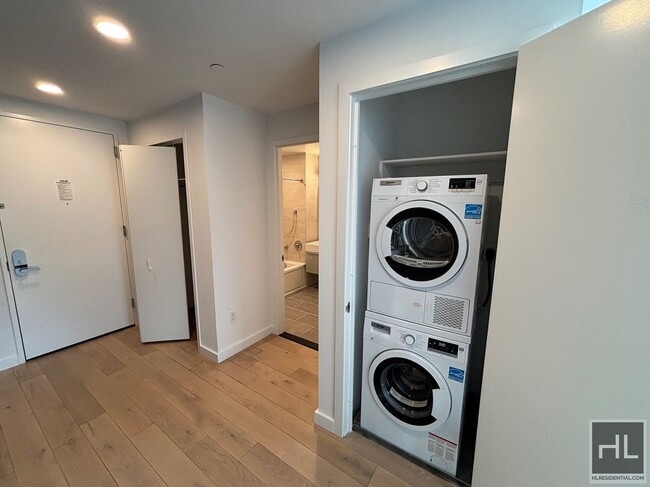 Photo - NORTHERN BOULEVARD Unit 5C
