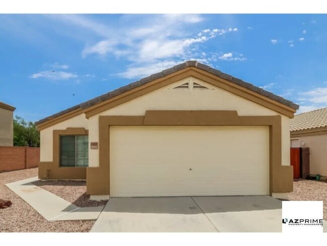 Building Photo - Buckeye