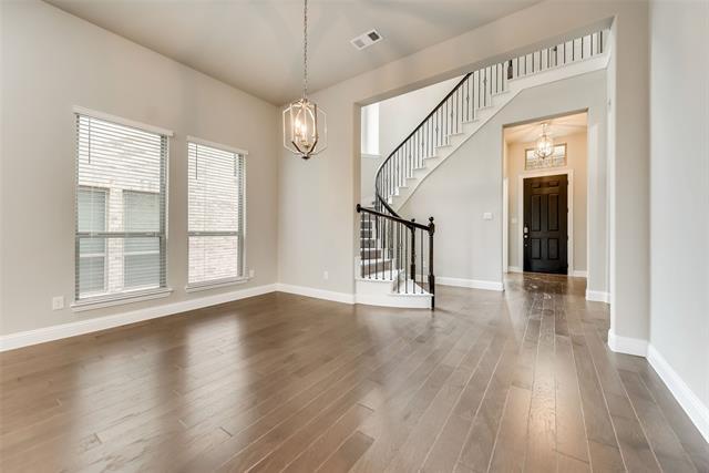 Photo - 17558 Bottlebrush Dr