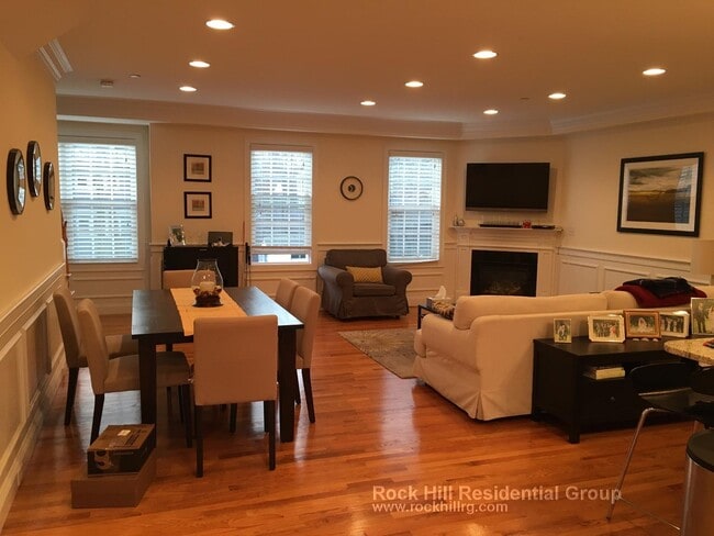 Photo - 139 Tremont St Unit 139