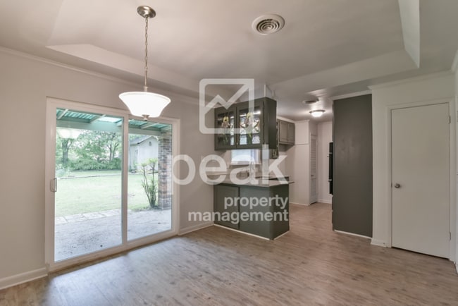 Photo - $1749! 3Bed home! Apply by 10/22 and save ...