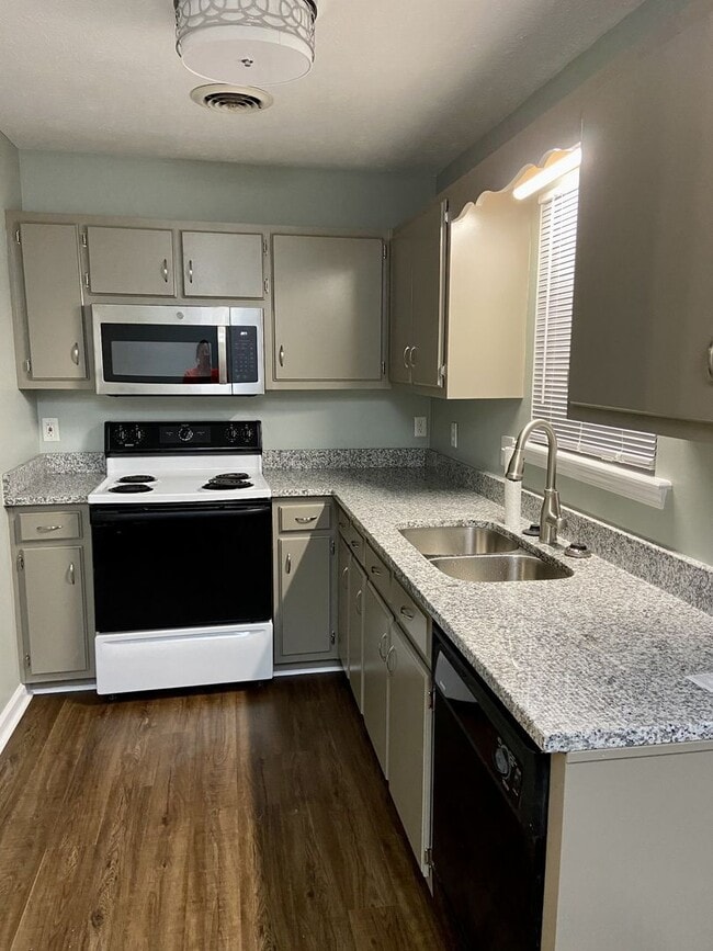 Photo - Cozy Home Close to MTSU