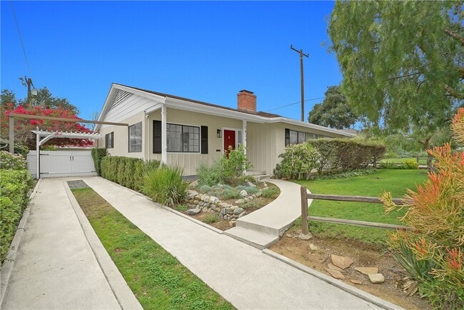 Photo - 1834 Midwick Dr