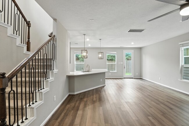 Photo - 8618 Cedar Plains Ln