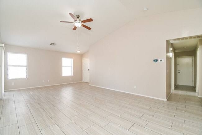 Photo - 2460 W Tanner Ranch Rd