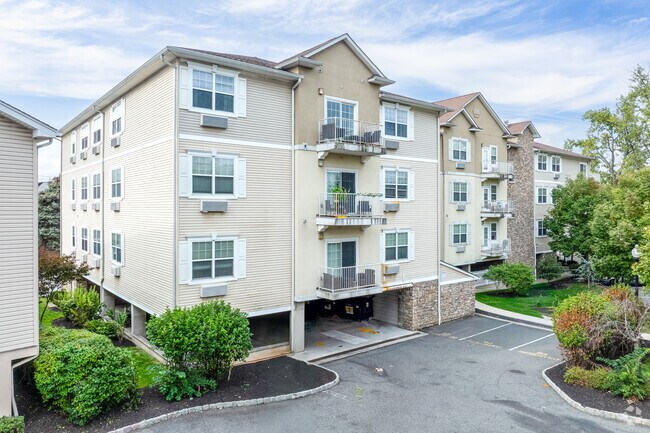 Riverside Apartments
