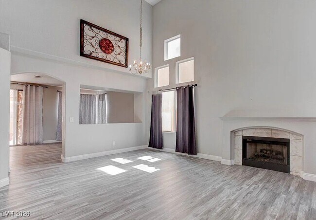 Photo - 270 Fairbrook Dr