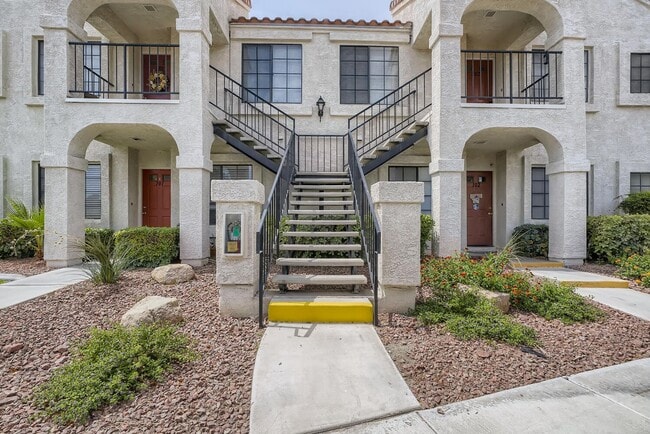 Photo - Central Spring Valley Condo Close to Shopping and Parks