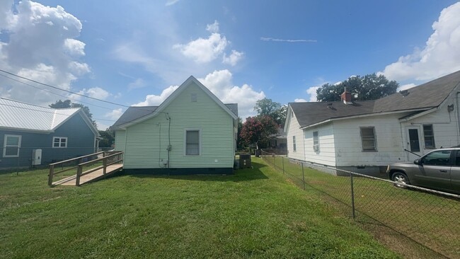 14 Welch St