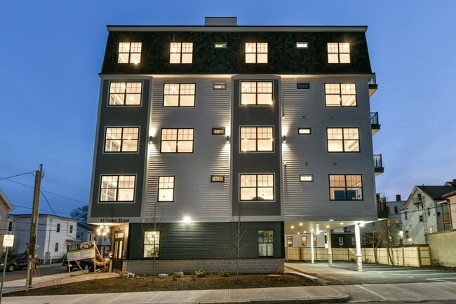 Photo - 87 Parker St Unit 403A
