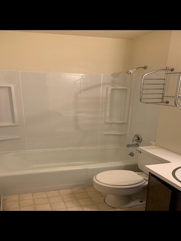 Photo - 765 E 275 N Unit 1
