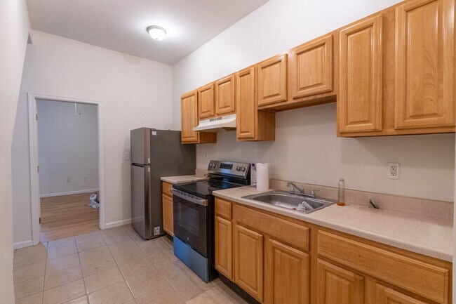 Photo - 2219 N 16th St Unit 2219 N 16th St 1st Fl