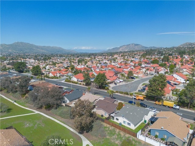 Photo - 25429 Hemlock Ave