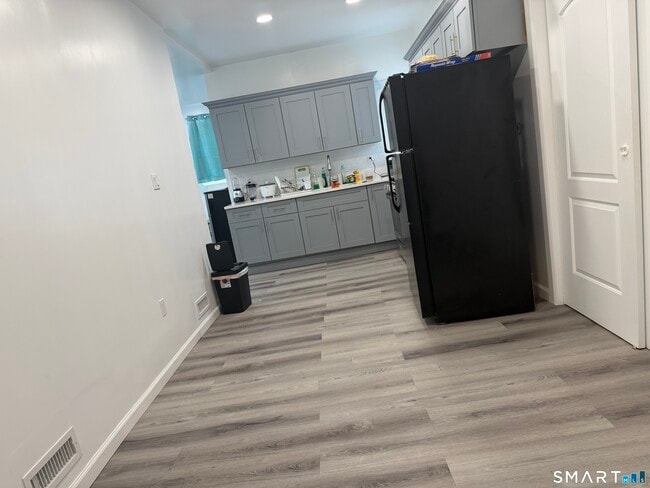 Photo - 144 Palisade Ave