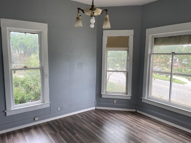 Photo - 606 E Randolph Ave