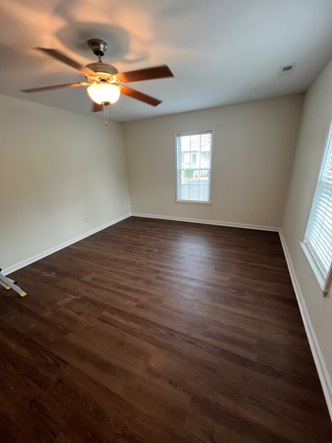 Building Photo - 2037 Pony Farm Rd Rental