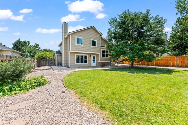 Photo - Beautiful 4 Bedroom Broadmoor Glen home - (D12 Schools)