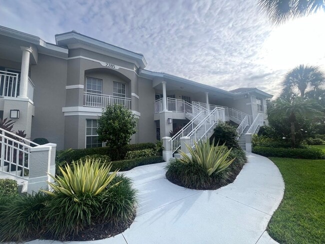 Photo - 2bed/2baths Close to the beach, Mercato and Great Schools