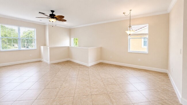 Photo - Annual UNFURNISHED 3-bed 2-bath condo in Stonehaven