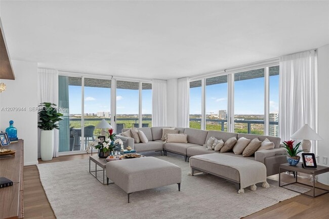 Building Photo - 16500 Collins Ave Unit 2256