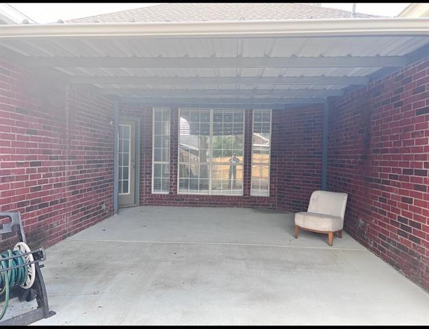 Photo - 2714 Winterberry Dr