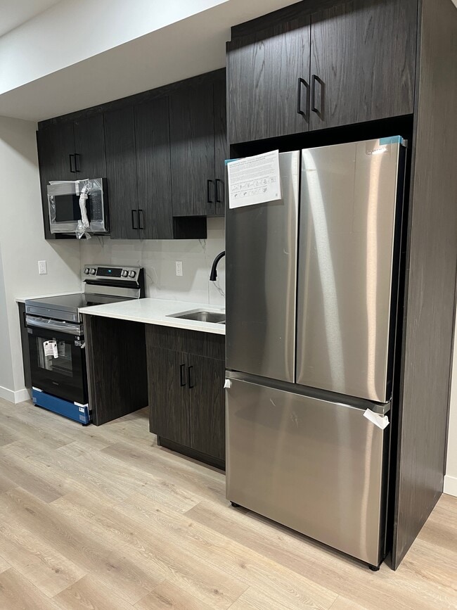 Building Photo - 345 Springfield Rd Unit 6