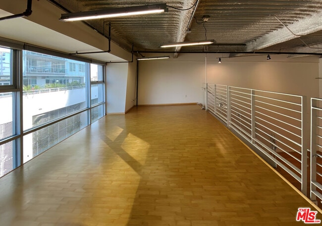 Photo - 1130 Flower St Unit 405