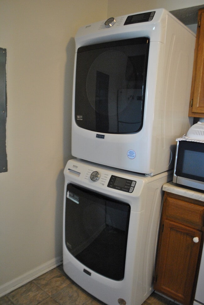 Photo - 15 S Shafer St Unit 1605