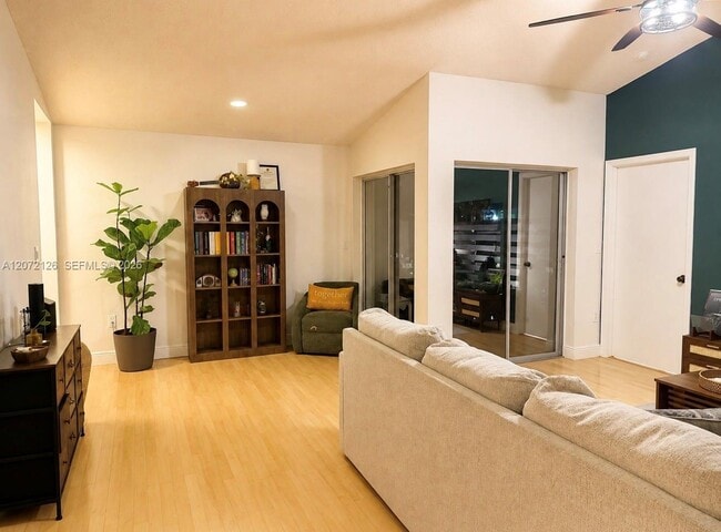 Photo - 13724 SW 147th Cir Ln