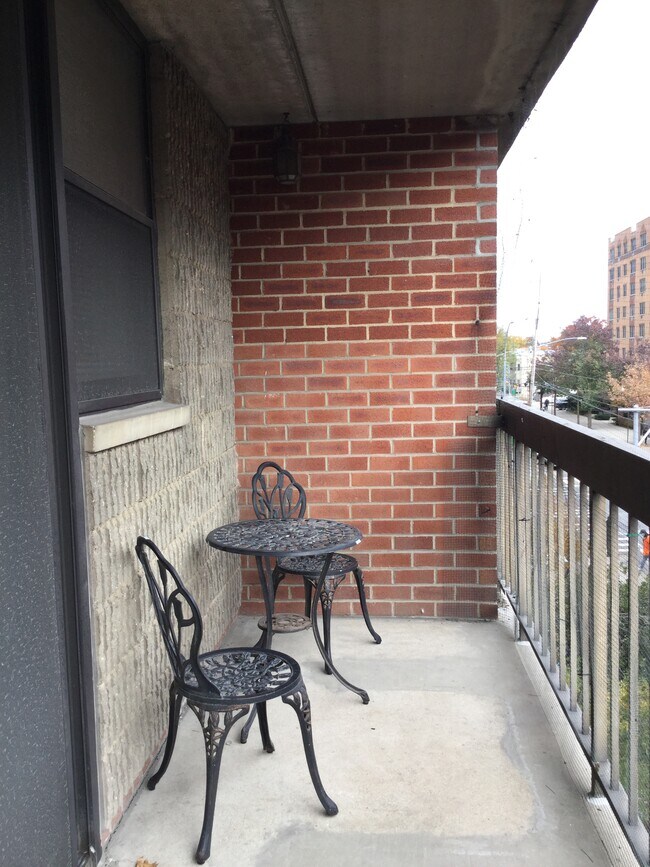 Photo - 137-77 45th Ave Unidad 4G