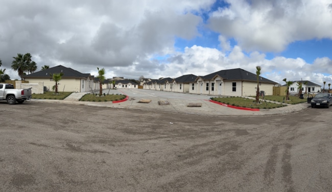 Photo - 1810 Atrium Pl Dr Unit 4