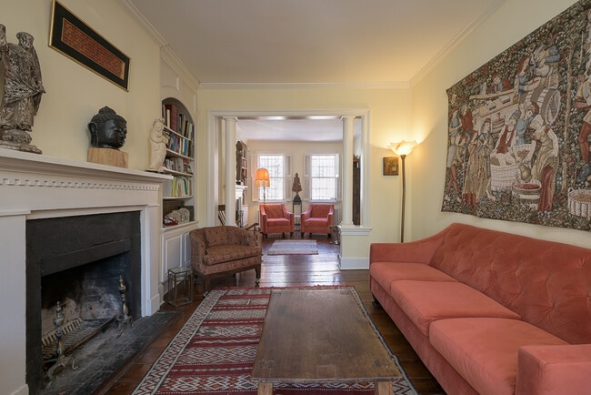 Photo - 1310 33rd St NW