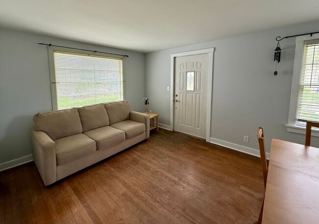 Photo - 8 N Harrison St