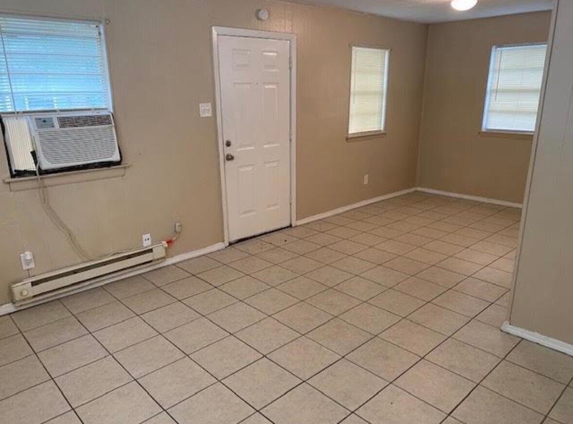 Photo - 4753 Mallow St Unit c
