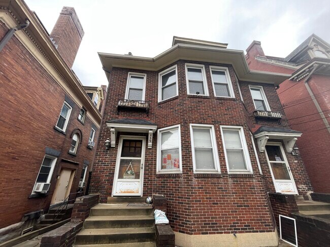 Photo - 539 S Aiken Ave Unit 1