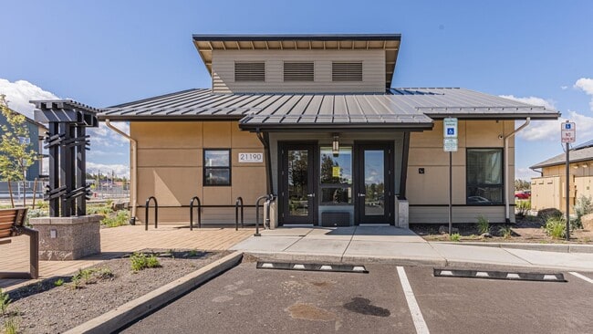 Photo - 21190 Thornhill Ln Unit #21190