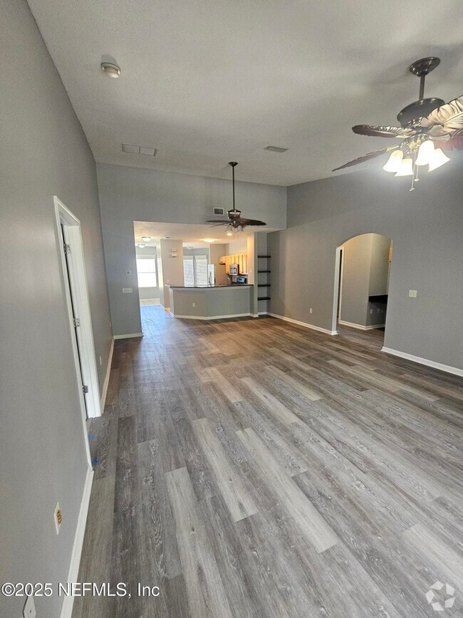 Building Photo - 3750 Silver Bluff Blvd Unit 204 Rental