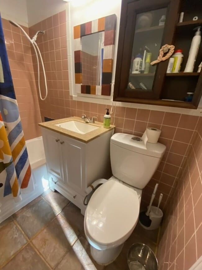 Photo - Gorgeous 4 bed/2 Bath home for rent $500 O...