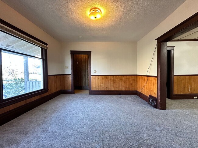 Photo - 98 E Van Buren St Unit Van Buren 98