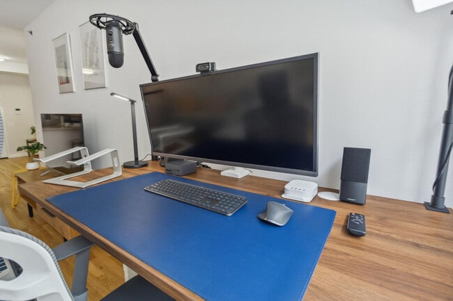 Photo - 120 W 21st St Unit FL5-ID337564P