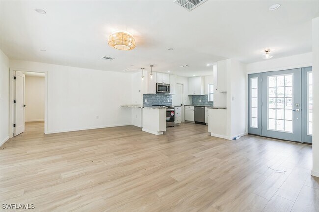 Photo - 13724 River Forest Dr