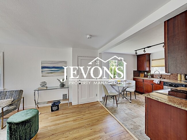 Photo - Discover the warmth of this lovely single-family home in the heart of Seattle