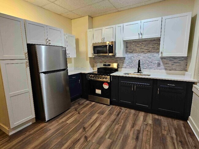 4-6 Hanover St Unit 6