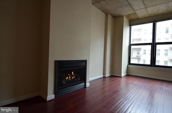 2750 14th St NW Unit 204