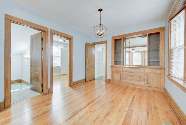 Círculo Summit Ridge-3 - 532 Thomas Ave Unidad #1