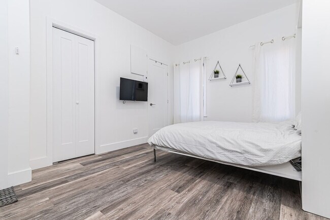 Photo - 1583 Rue St-Hubert Unité SI ID1261807P