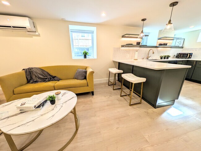 Photo - 41 Melville Ave Unidad Basement